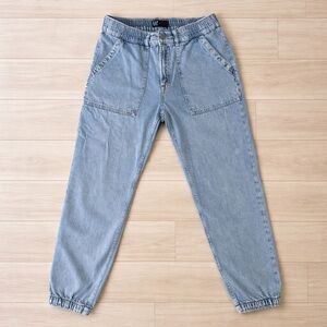 GAP High Rise Girlfriend Utility Light Denim Joggers - Medium